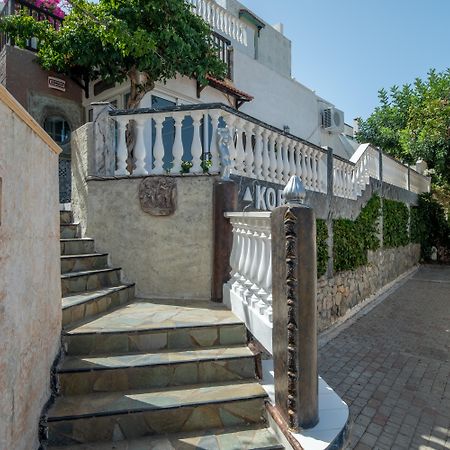 Korifi Suites Adults Only Hersonissos  Exteriör bild