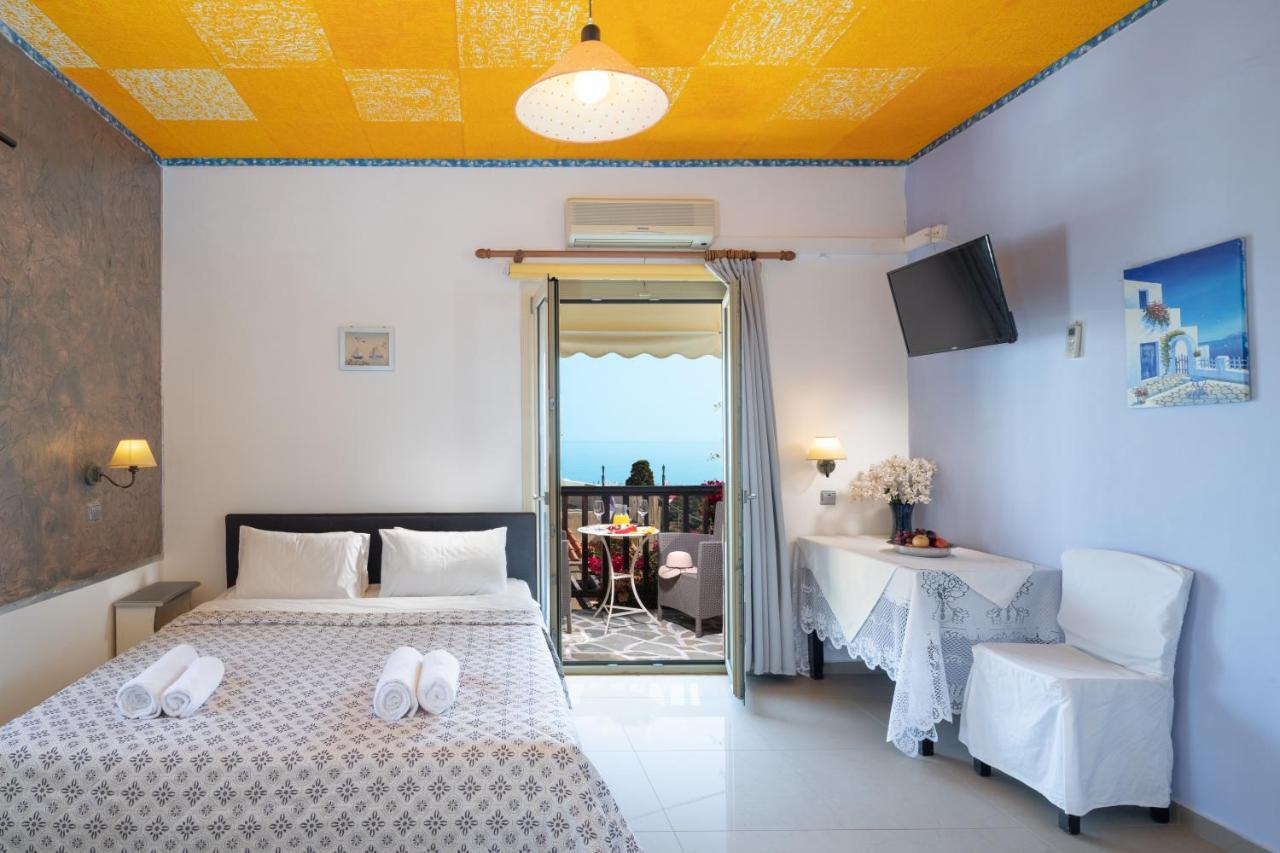 Korifi Suites Adults Only Hersonissos  Exteriör bild