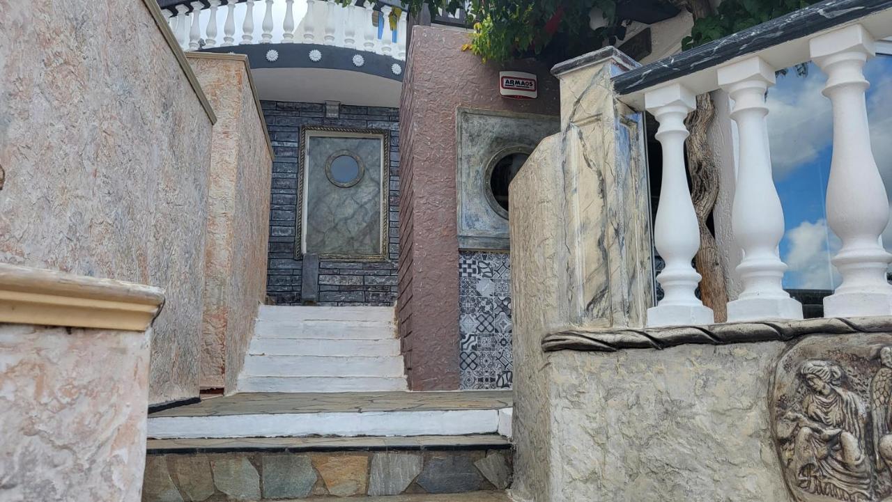 Korifi Suites Adults Only Hersonissos  Exteriör bild